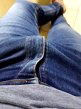 Snapshot of JoaoPedro17cm chatting on September 30, 2025, 1:05 pm JoaoPedro17cm online show from September 30, 2025, 1:05 pm