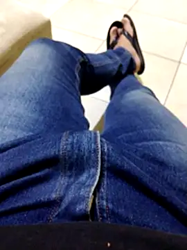 Snapshot of JoaoPedro17cm chatting on October 26, 2025, 6:58 pm JoaoPedro17cm online show from October 26, 2025, 6:58 pm