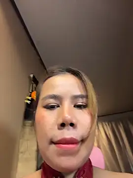 Snapshot of Kath_C chatting on February 5, 2026, 7:02 am Kath C online show from February 5, 2026, 7:02 am