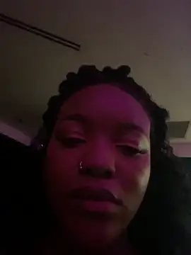 Snapshot of PrettySexy21 chatting on September 29, 2025, 10:58 pm PrettySexy21 online show from September 29, 2025, 10:58 pm