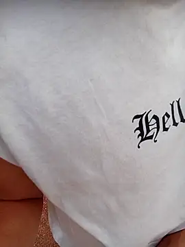 HotWife VR online show from June 9, 2026, 8:04 am