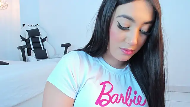 Nina sweetz12 online show from January 5, 2026, 6:00 pm