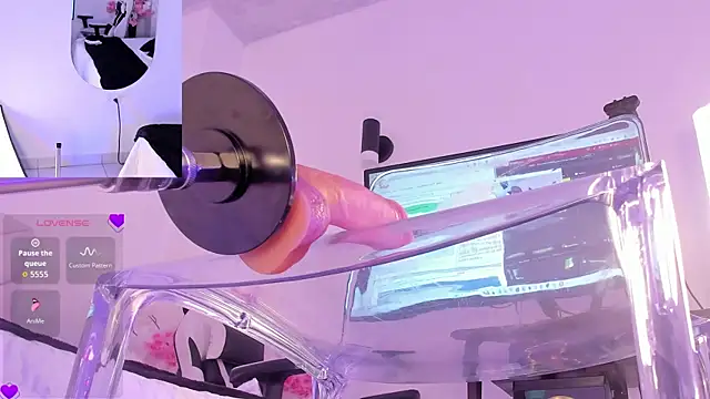 Nina sweetz12 online show from April 29, 2026, 6:14 pm