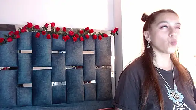 JulianaCarter online show from October 7, 2025, 5:32 pm