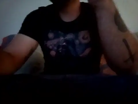 Snapshot of Feistysausage chatting on October 21, 2025, 11:16 pm Feistysausage online show from October 21, 2025, 11:16 pm