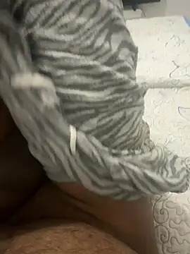 Snapshot of Madu0999 chatting on February 17, 2026, 8:26 pm Madu0999 online show from February 17, 2026, 8:26 pm