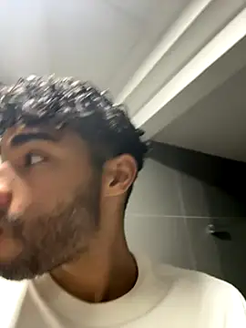 RaphaelDufort online show from November 14, 2025, 8:29 pm