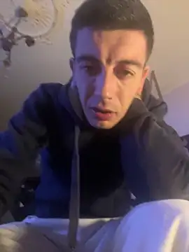 Snapshot of gb7572 chatting on September 18, 2025, 8:22 pm gb7572 online show from September 18, 2025, 8:22 pm