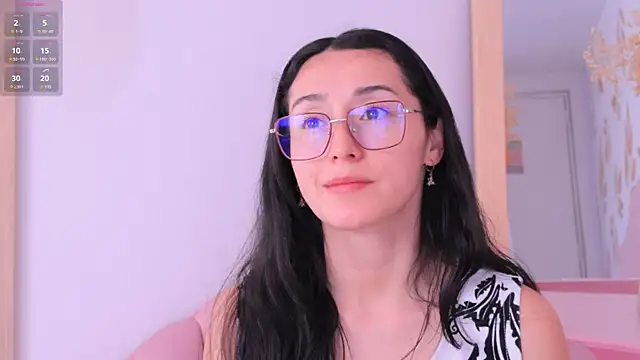 Snapshot of Ginevra_esposito chatting on November 29, 2025, 12:30 pm Ginevra esposito online show from November 29, 2025, 12:30 pm