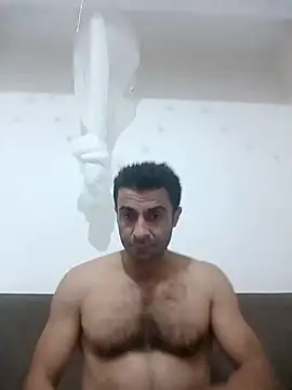 alex10alexx online show from October 31, 2025, 9:49 pm