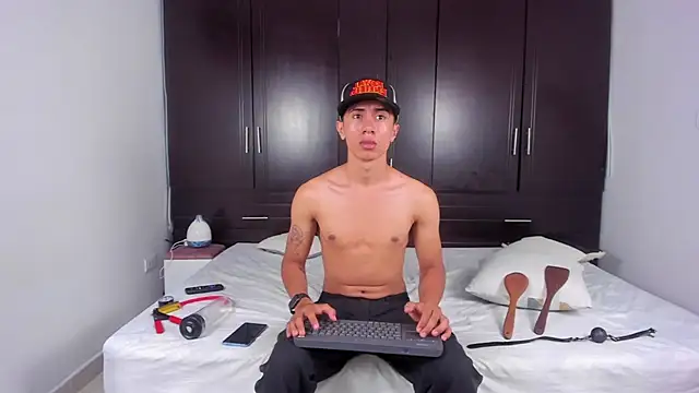 Snapshot of zadders_yb chatting on September 18, 2025, 4:14 am zadders yb online show from September 18, 2025, 4:14 am