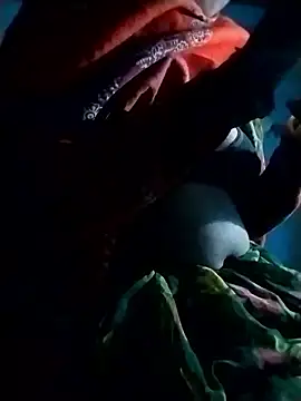 Hot-qwer online show from January 8, 2026, 1:46 pm