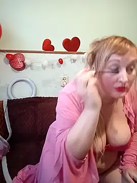 Snapshot of XHelenaX90 chatting on February 8, 2025, 3:10 pm XHelenaX90 online show from February 8, 2025, 3:10 pm