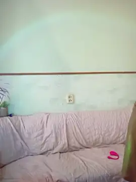 Snapshot of XHelenaX90 chatting on February 20, 2026, 9:32 am XHelenaX90 online show from February 20, 2026, 9:32 am