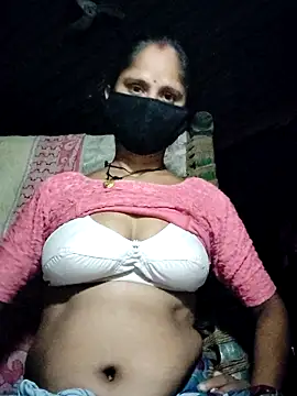 Snapshot of Hot-ilaiy chatting on September 27, 2025, 1:16 pm Hot-ilaiy online show from September 27, 2025, 1:16 pm
