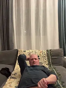 Snapshot of Attila120 chatting on February 8, 2026, 6:28 am Attila120 online show from February 8, 2026, 6:28 am