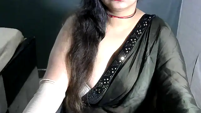 sexy indianboobs online show from December 15, 2024, 7:31 pm