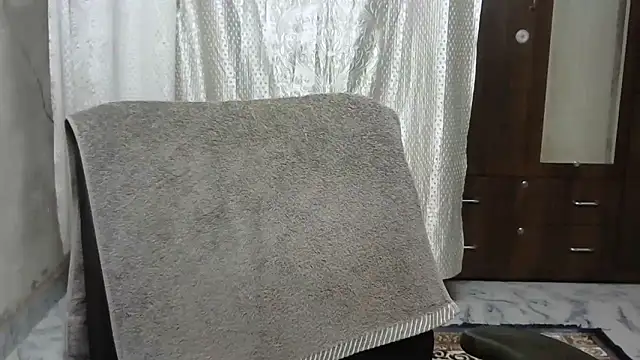 sexy indianboobs online show from February 11, 2026, 12:43 pm