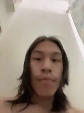 heytherepeoples717 online show from November 14, 2025, 2:49 pm