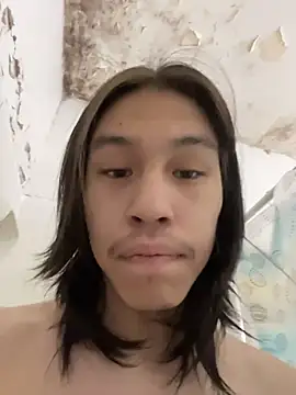 heytherepeoples717 online show from December 2, 2025, 12:54 pm