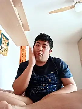 Martigato3 online show from October 13, 2025, 3:23 pm