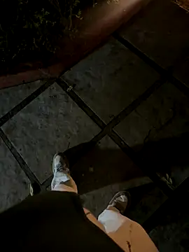 saumon3022 online show from November 16, 2025, 8:03 pm