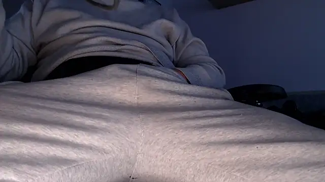 Snapshot of Saturnoxzx chatting on March 9, 2026, 2:54 pm Saturnoxzx online show from March 9, 2026, 2:54 pm