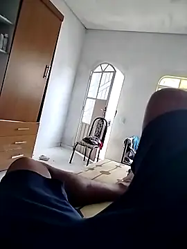 Ms33CA online show from November 21, 2025, 5:11 pm