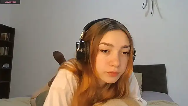 RedheadMisty online show from September 25, 2025, 10:08 am