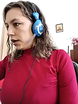 AlanaDesire online show from October 4, 2025, 7:12 pm