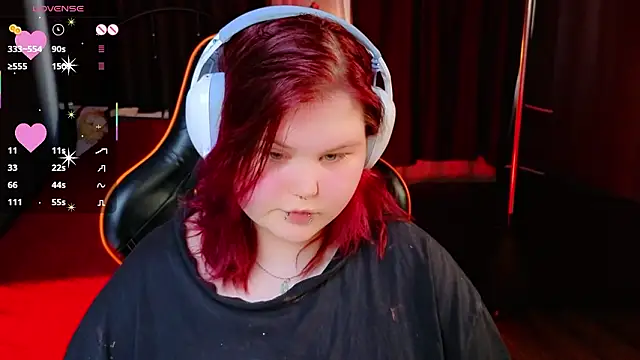 fillisfox  online show from March 22, 2026, 11:46 am