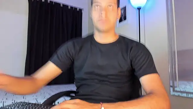 TeamPorn 19 online show from November 10, 2025, 10:42 pm