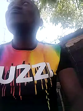 Snapshot of shebeshid chatting on October 10, 2025, 10:25 am shebeshid online show from October 10, 2025, 10:25 am