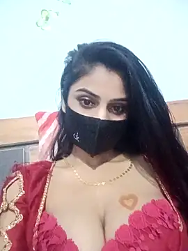 Hot-Soniya733 online show from November 8, 2025, 11:25 pm