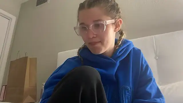 Riley ray69 online show from March 26, 2026, 1:33 am