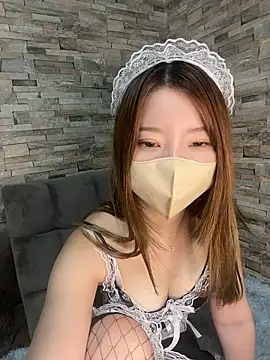 yuuhichan online show from October 30, 2025, 6:52 pm