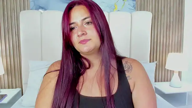 Victoria Guzman online show from March 3, 2026, 5:52 pm