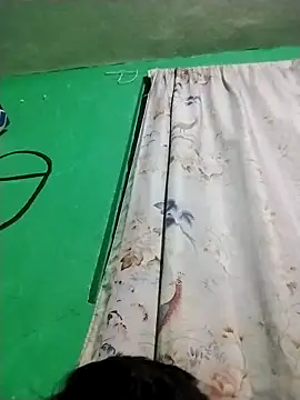 carlo20n online show from December 5, 2025, 7:06 am