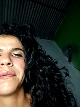 lucerocutte online show from September 18, 2025, 5:31 am