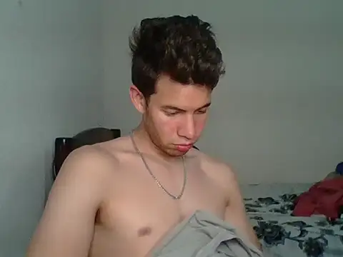 Snapshot of Maxtaylor18 chatting on March 26, 2026, 3:56 am Maxtaylor18 online show from March 26, 2026, 3:56 am