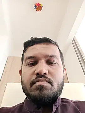 VJ17 online show from October 28, 2025, 5:00 am