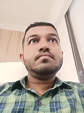 VJ17 online show from October 30, 2025, 4:36 am