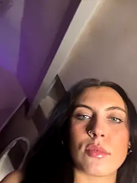 Mesmerising MaxineX online show from November 7, 2025, 12:10 am