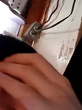 Snapshot of LUISSLEONN0958 chatting on September 16, 2025, 8:21 pm LUISSLEONN0958 online show from September 16, 2025, 8:21 pm