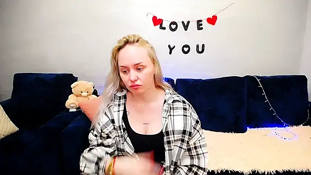 LiluMoon   online show from March 29, 2026, 3:34 pm