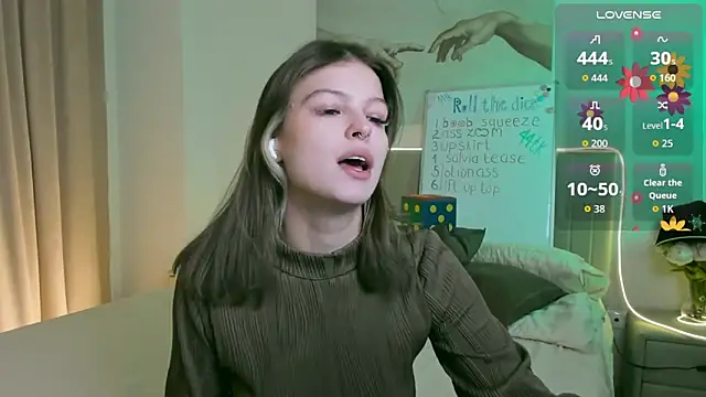 Lisa Blossom online show from November 21, 2025, 6:01 am