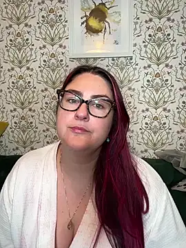 Snapshot of Lacey-BBW chatting on September 15, 2025, 9:15 pm Lacey-BBW online show from September 15, 2025, 9:15 pm