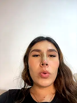 Snapshot of Isa_Villamarin chatting on September 21, 2025, 7:59 pm Isa Villamarin online show from September 21, 2025, 7:59 pm