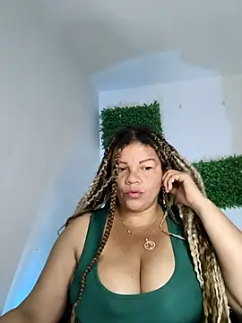 Eva Luxei online show from February 19, 2026, 7:37 am