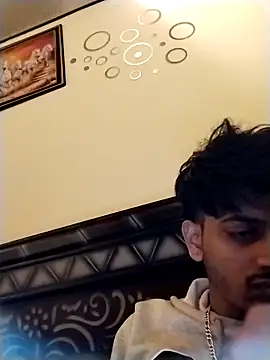 Snapshot of soft_hearted chatting on February 14, 2026, 9:33 pm soft hearted online show from February 14, 2026, 9:33 pm